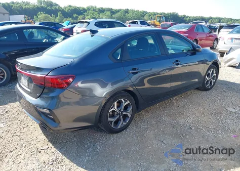 2021 Kia Forte Lxs из США, поврежденный, VIN 3KPF24AD9ME271598